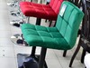 Яркие барные стулья 