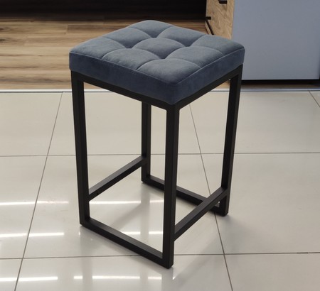 Табурет полубарный Бари