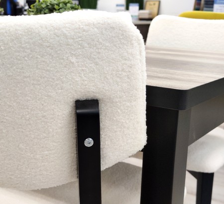 Стул Пекин-2М Барни милк (barni milk), каркас черный