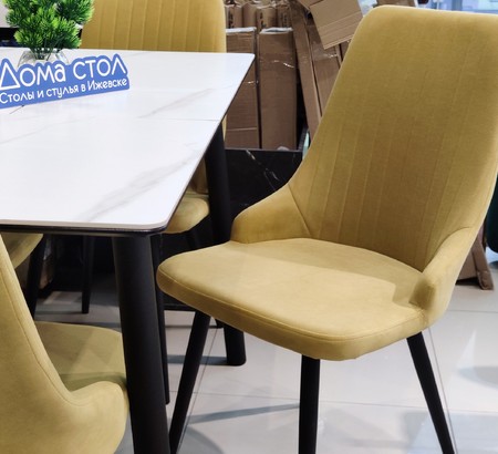 Стул Клэр NEW горчичный Т176, каркас 1R32 черный